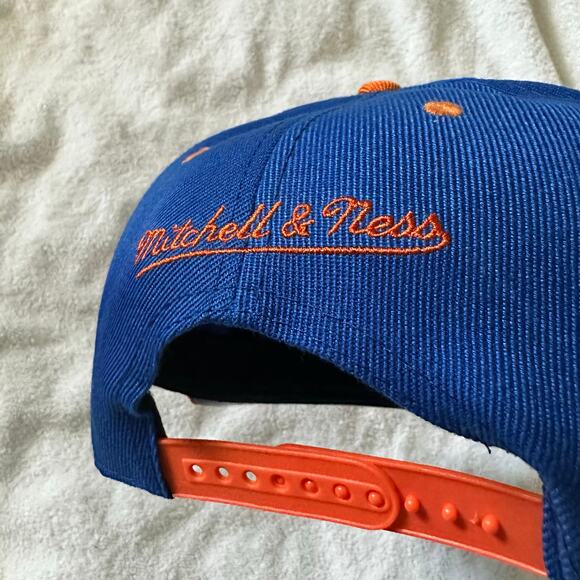 Mitchell & Ness New York Knicks Two-Tone Snapback Hat Basketball Blue Orange NEW - Picture 10 of 10